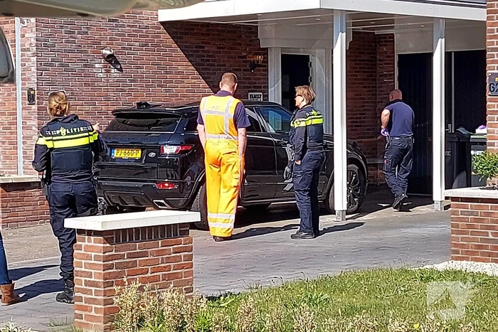 Onderzoek bij woning in Schepenwijk Oost