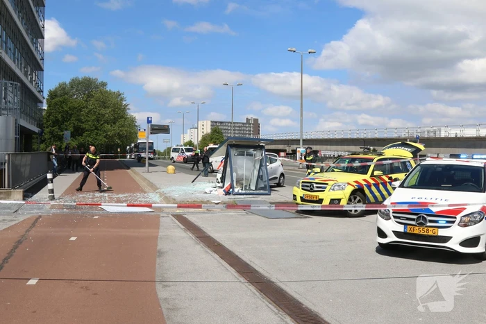 Bushok aan diggelen gereden