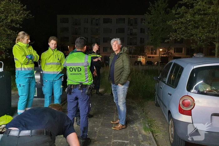 Brandweer redt vier personen van balkon bij brand in flat