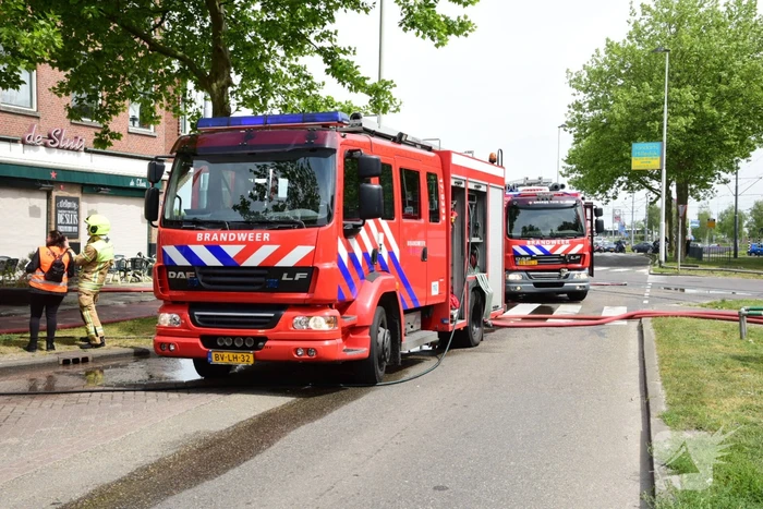 Brand in schuur overgeslagen naar woningen