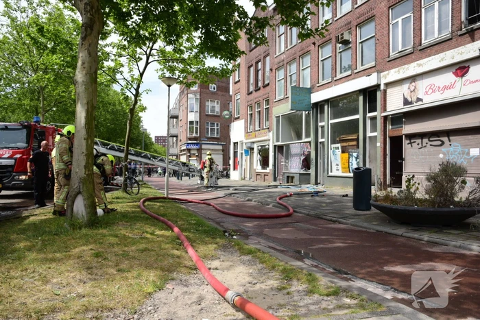 Brand in schuur overgeslagen naar woningen