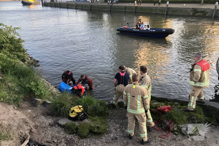 Zoekactie naar object in Voorhaven