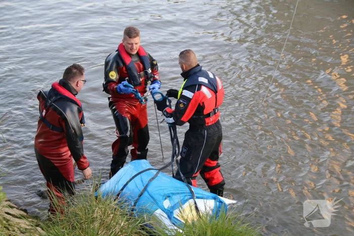 Zoekactie naar object in Voorhaven