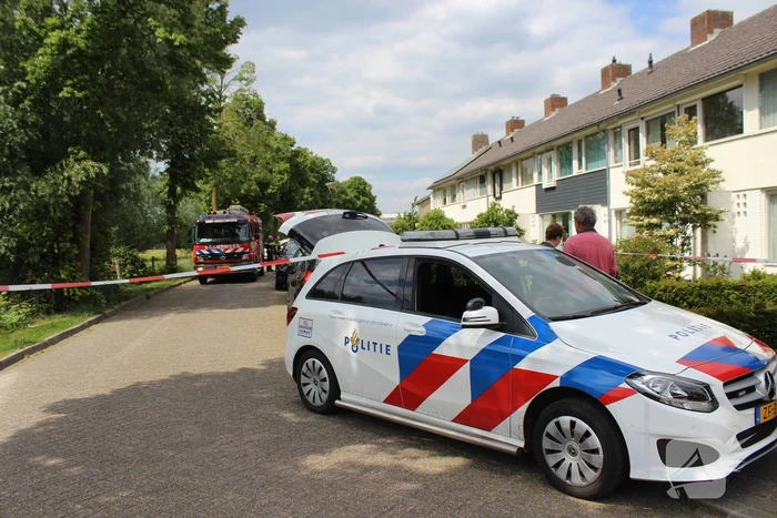 Woning vol rook door droog gekookte pan