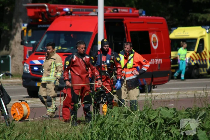 Zoekactie na vondst van onbeheerde scooter