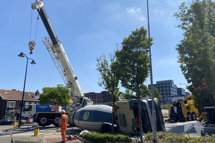 ongeval burgemeester de bruïnelaan zwijndrecht