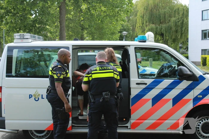 Zwaargewonde bij steekpartij in woning