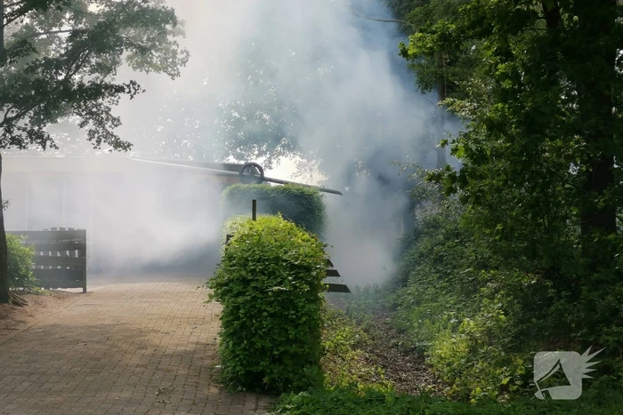 Stuk bosschage in brand