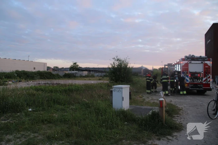 Afvalbrand zorgt voor veel rookontwikkeling