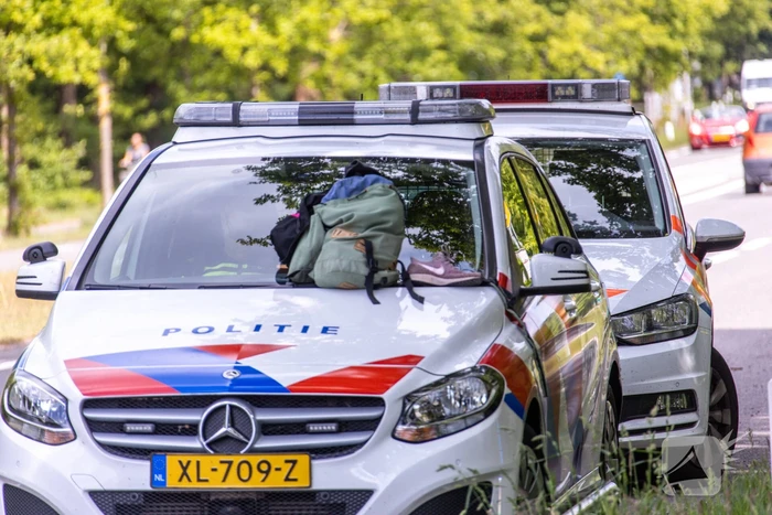 Fietsster ernstig gewond na aanrijding met vrachtwagen