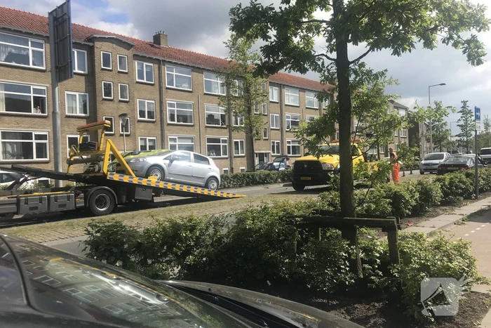 Automobilist knalt op voorganger