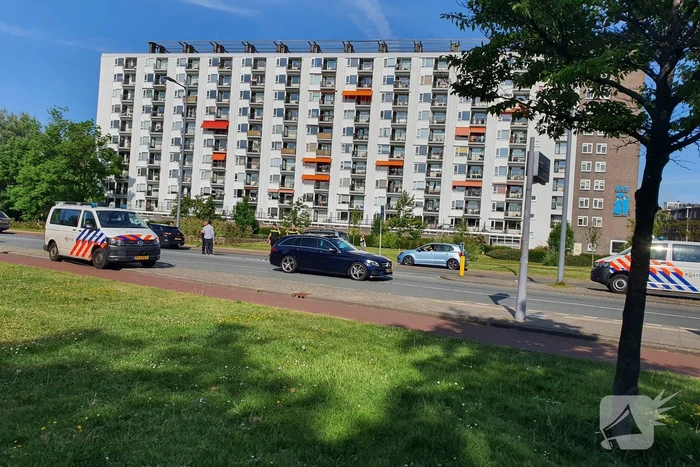 Behoorlijke schade na aanrijding in Delfshaven