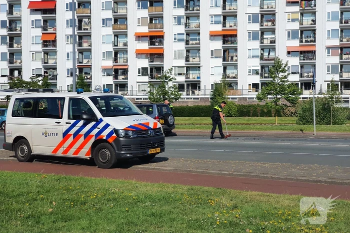 Behoorlijke schade na aanrijding in Delfshaven