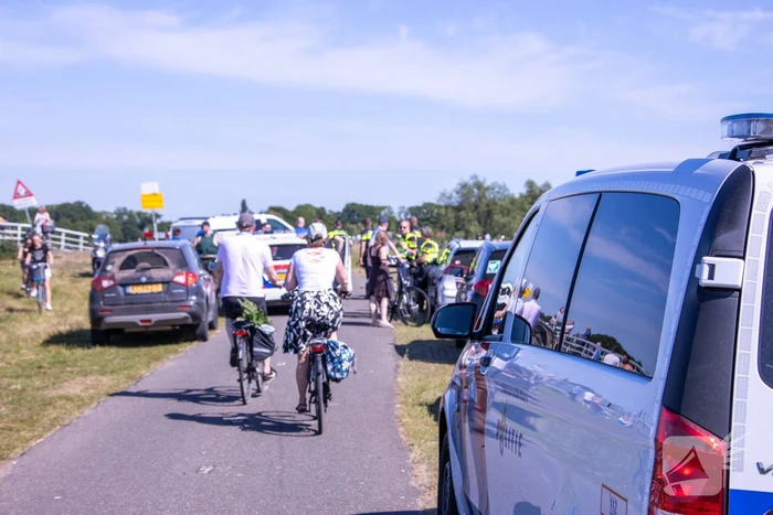 Massale vechtpartij bij drukte langs de Eem