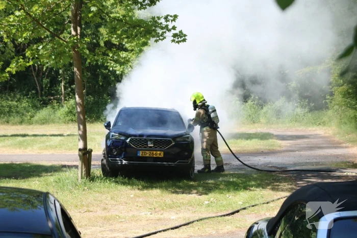 Auto flink beschadigd na brand