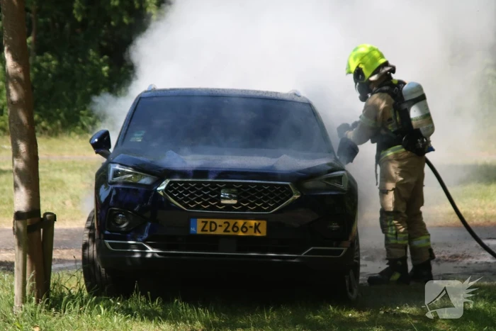 Auto flink beschadigd na brand