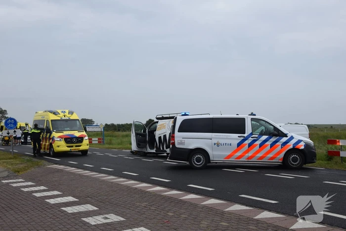 Gewonden na aanrijding met bestelbus