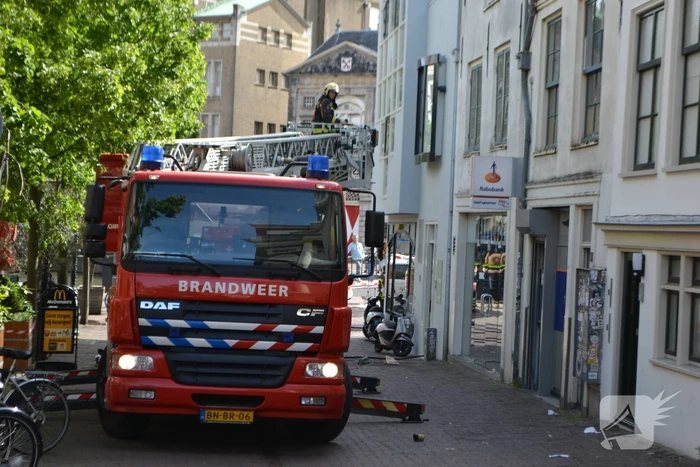 Uitslaande brand in bovenwoning