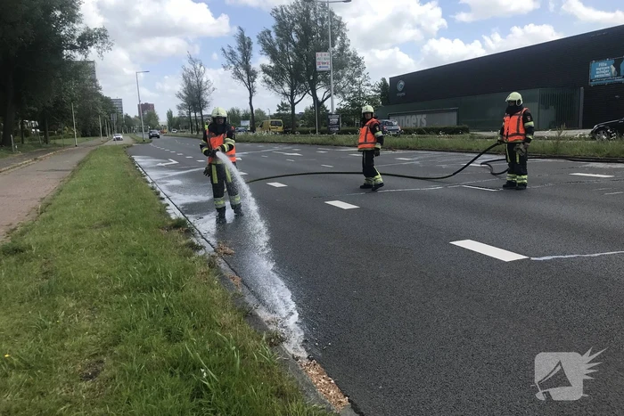 Flink stuk berm in brand