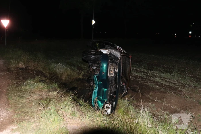 Auto opnieuw in brand gestoken
