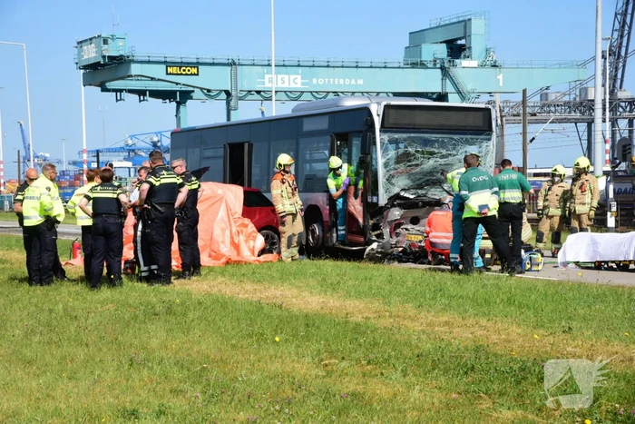 ongeval vondelingenweg hoogvliet rotterdam