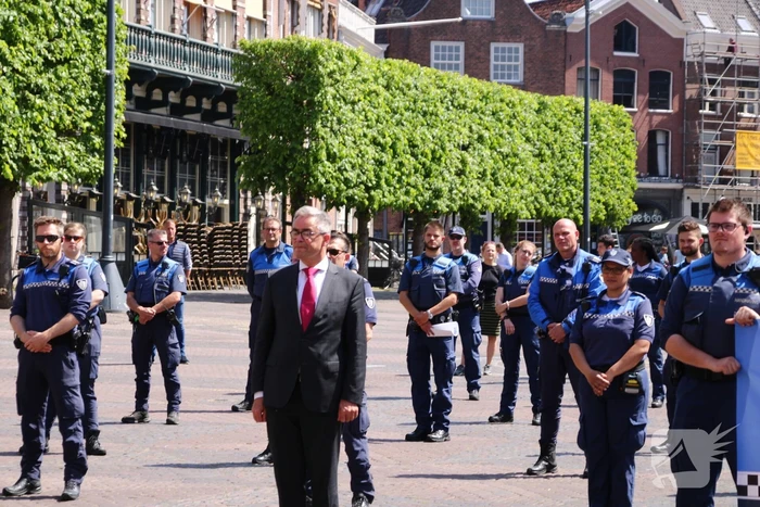 Handhavers komen in actie voor verdedingsmiddelen
