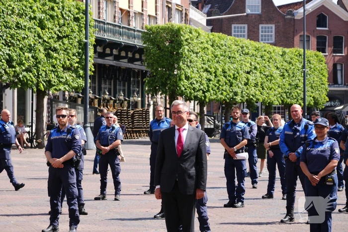 Handhavers komen in actie voor verdedingsmiddelen