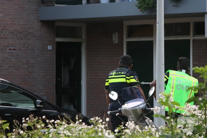 Zwaar vuurwerk verwoest voordeur