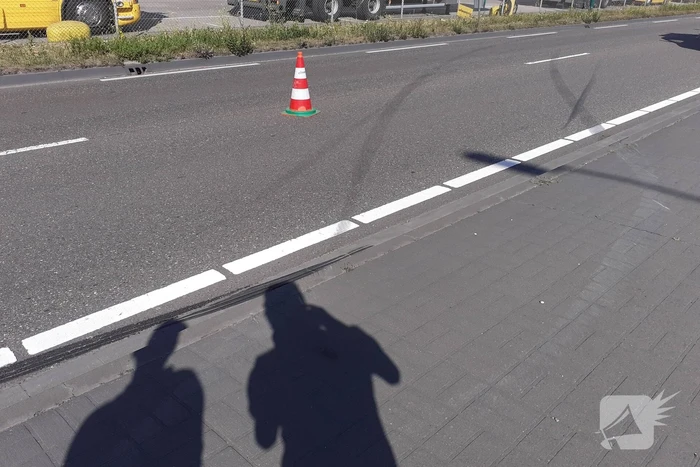 Ongeval tussen vrachtwagen en personenauto