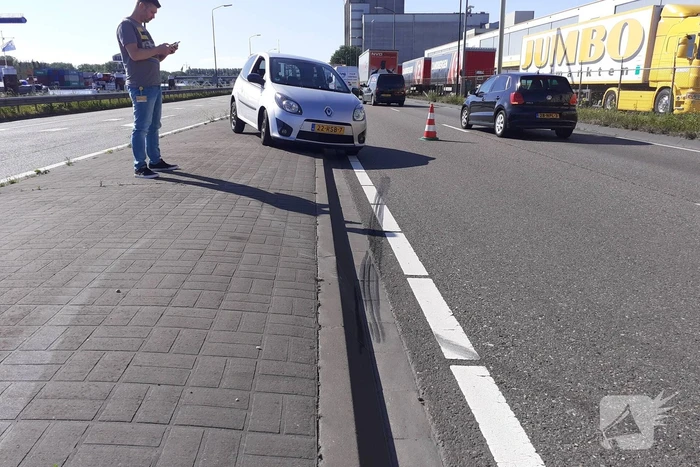 Ongeval tussen vrachtwagen en personenauto