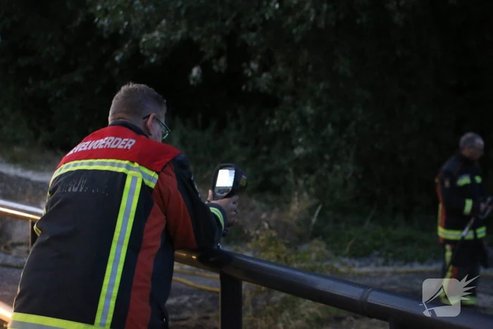 Bermbrand snel onder controle