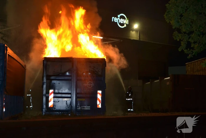 brand industrieweg zoeterwoude