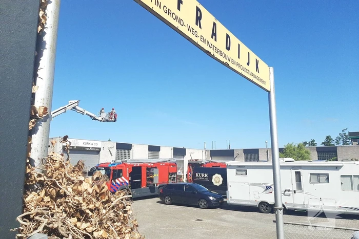 Brand in bedrijfspand op Industrieterrein Noordersluis