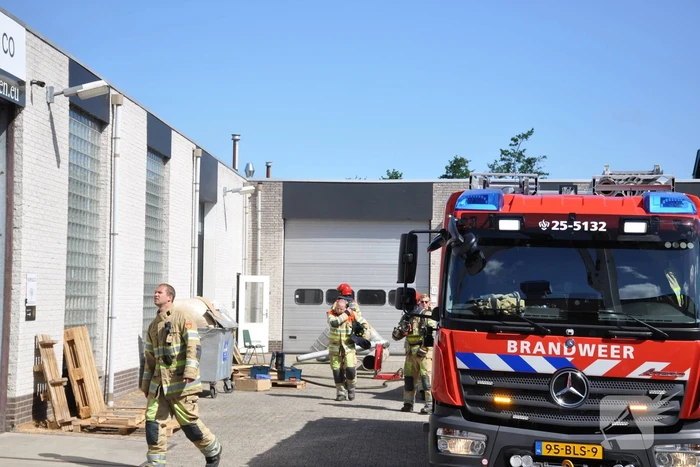 Brand in bedrijfspand op Industrieterrein Noordersluis