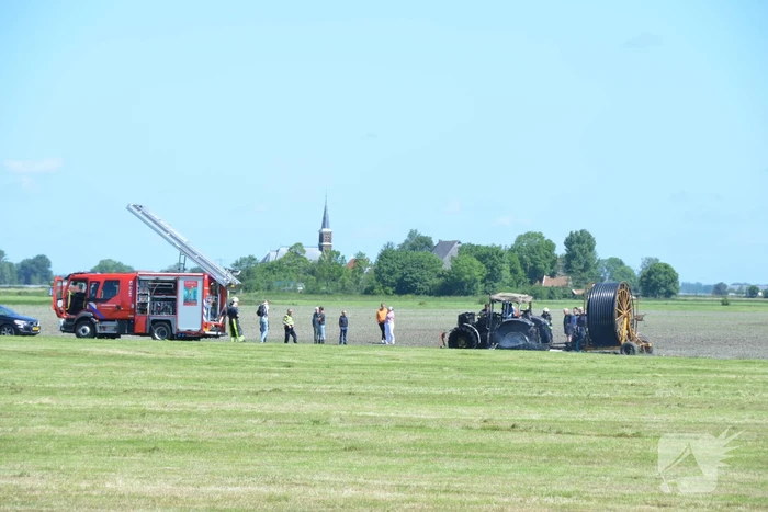 Tractor brandt volledig uit
