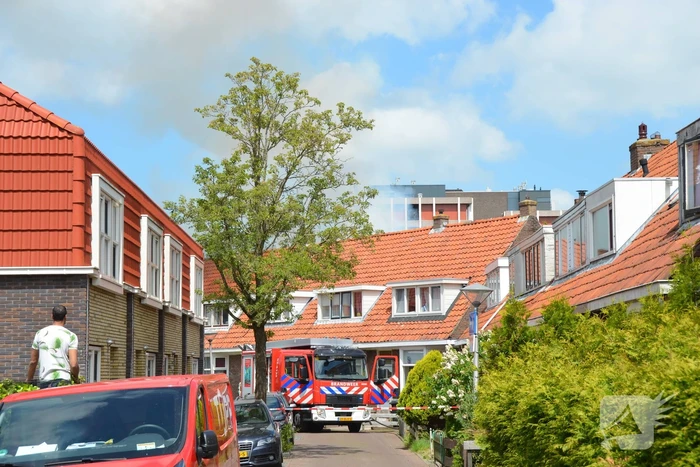 Flinke rookontwikkeling bij uitslaande schuurbrand