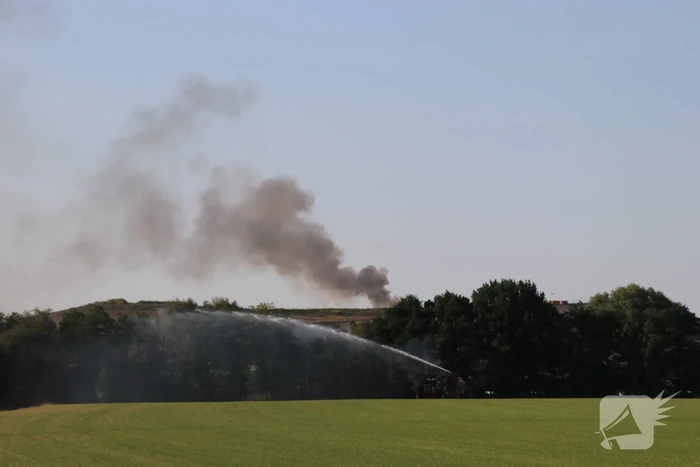 Flinke rookontwikkeling bij brand op vuilstort
