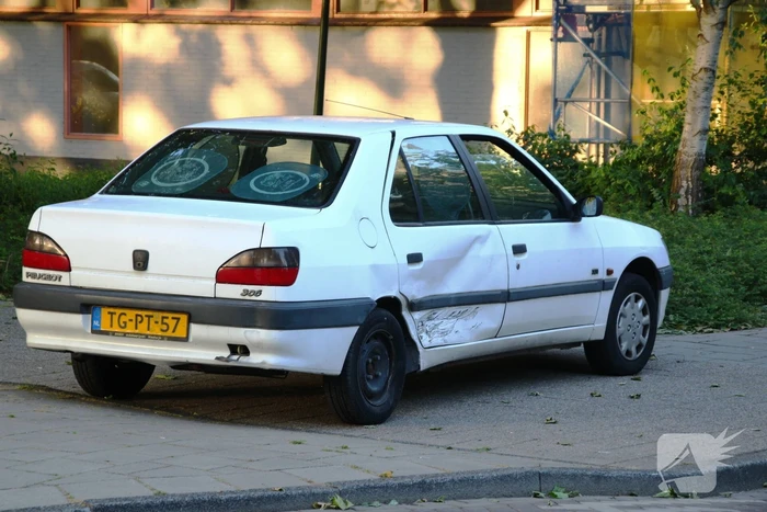Scooterrijder gewond na botsing op rotonde