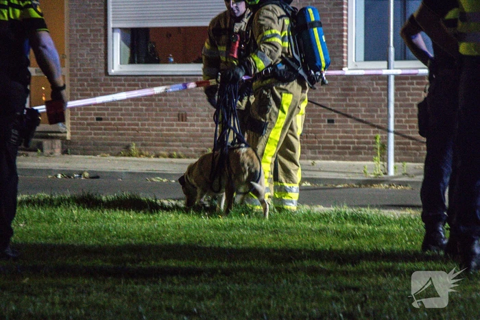 Veel schade aan woning door brandende scooter