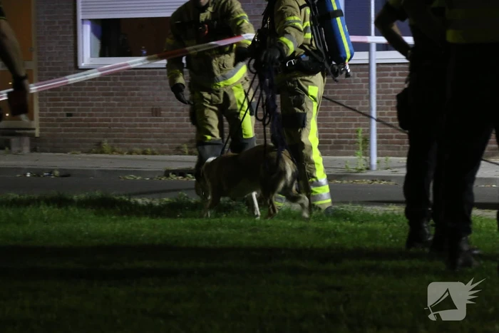 Veel schade aan woning door brandende scooter
