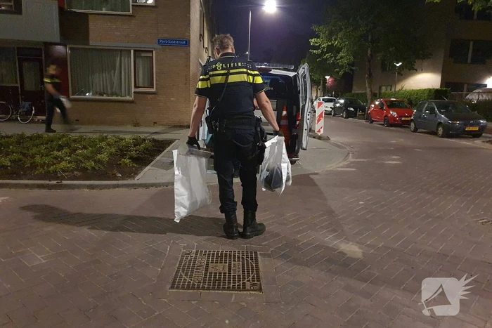 Persoon zwaargewond na steekpartij in woning