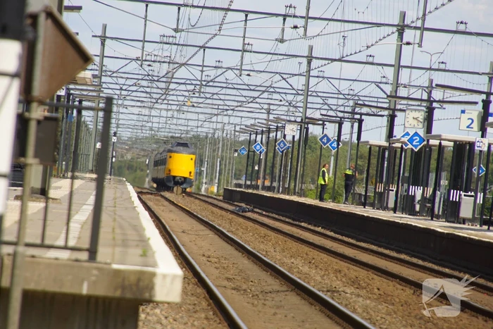 Treinverkeer stilgelegd na aanrijding