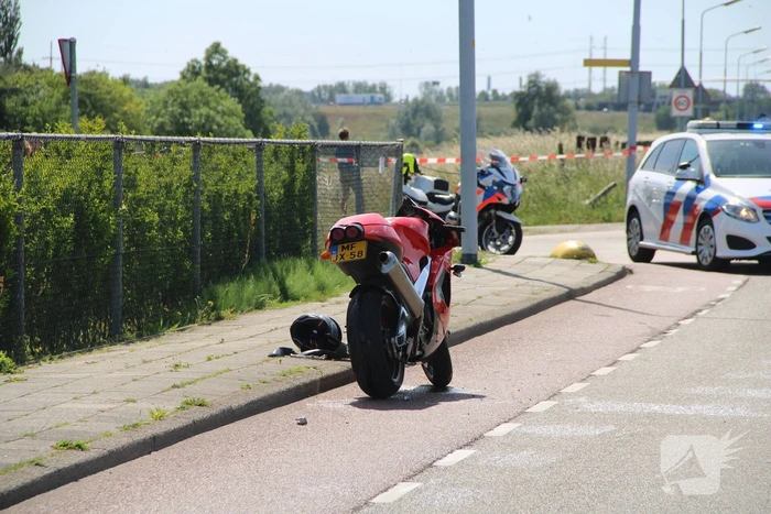 Motorrijder zwaargewond na ongeval