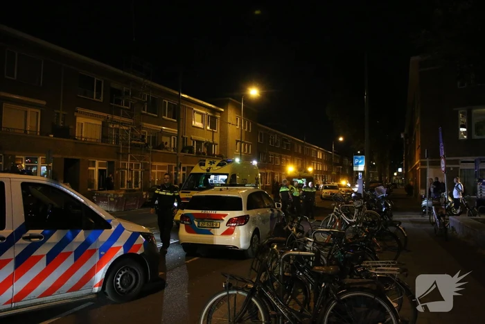 Gewonde na aanrijding tussen scooter en maaltijdbezorger
