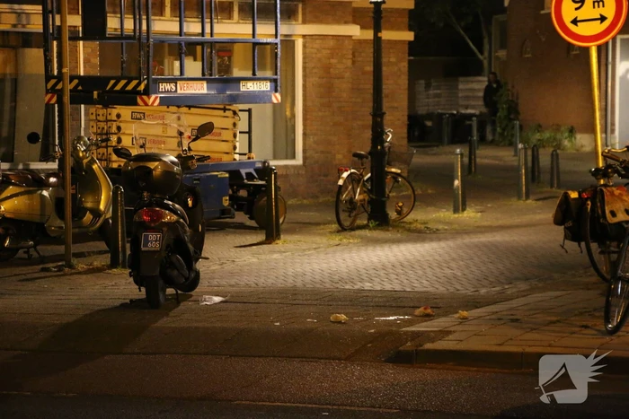 Gewonde na aanrijding tussen scooter en maaltijdbezorger