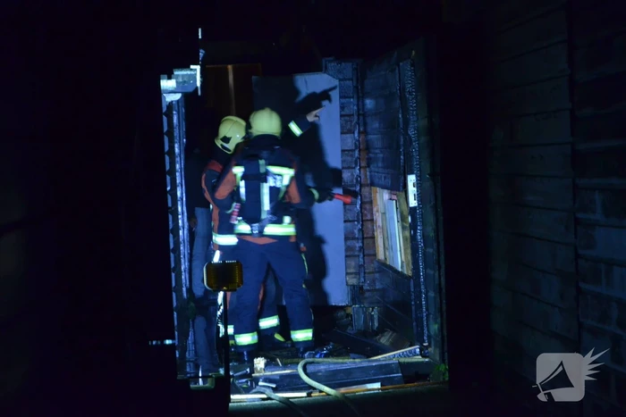 Flinke rookontwikkeling bij uitslaande schuurbrand