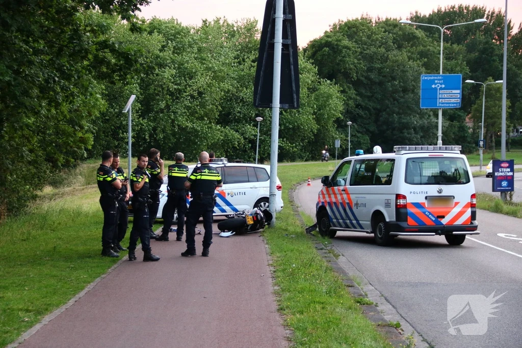 Brugweg 112 melding Zwijndrecht 