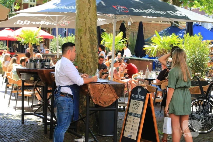 Horeca weer geopend