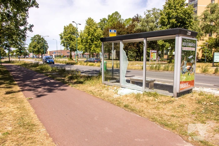 Spoor van vernielingen in Klaarwater en Smitsveen