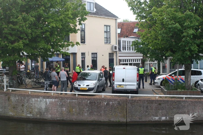 Vechtpartij bij cafe, meerdere gewonden
